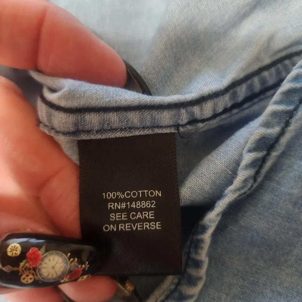 Torrid Shirt Fox In the Pocket Button Up‎ Chambray Denim Classic Fit - Picture 5 of 8